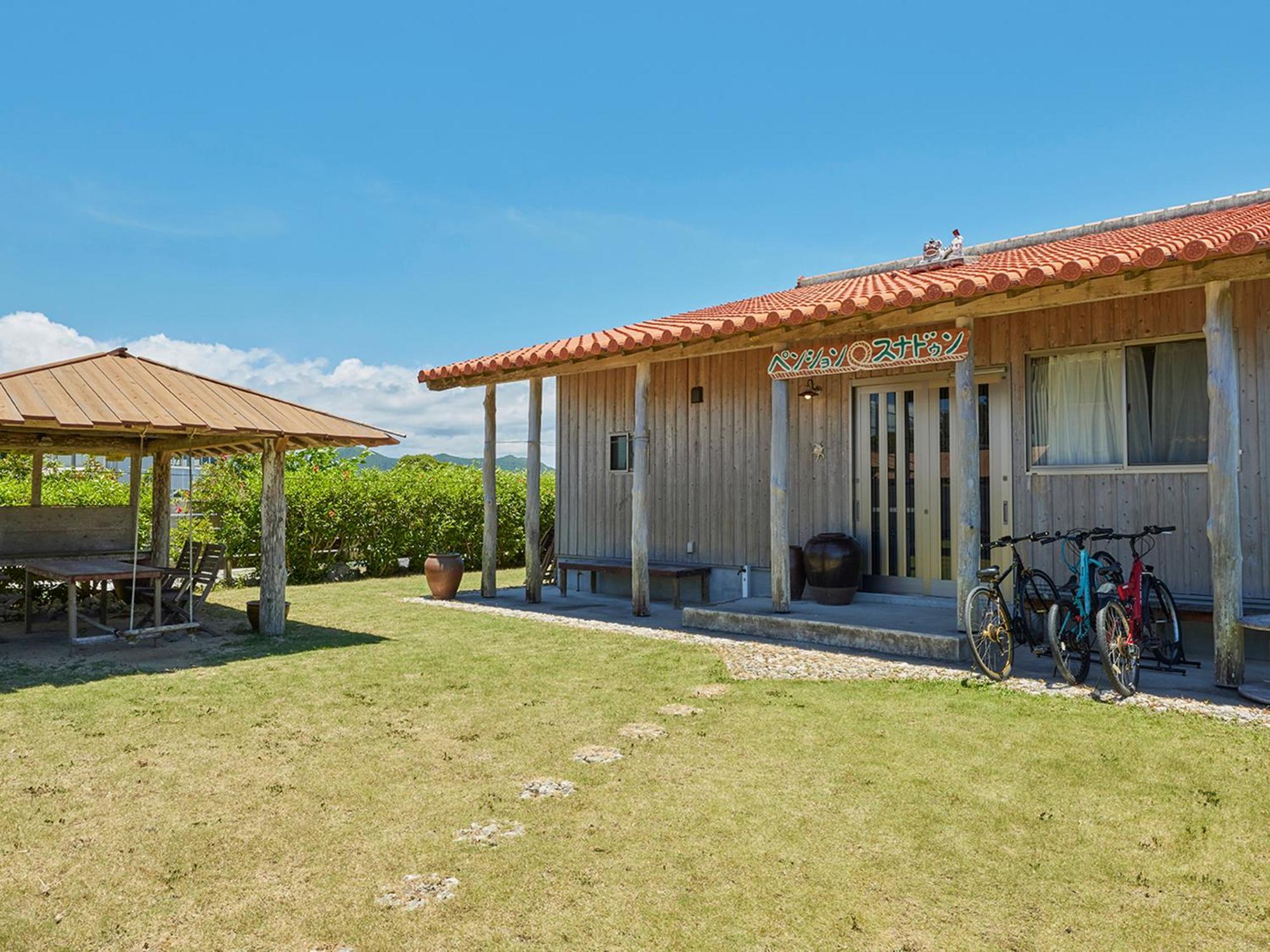 Ginoza Pension Snadun מראה חיצוני תמונה